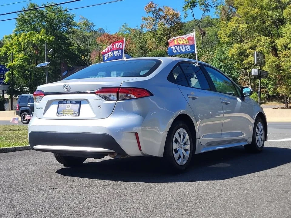 2021 Toyota Corolla 12th Gen - Image 8 of 15