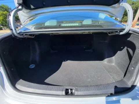2021 Toyota Corolla 12th Gen - Image 3 of 15