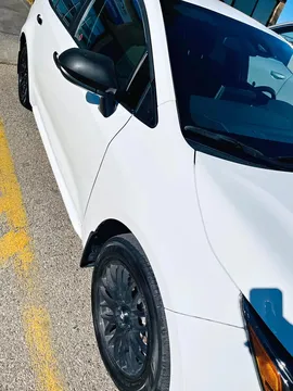 2021 Toyota Corolla LE Sedan