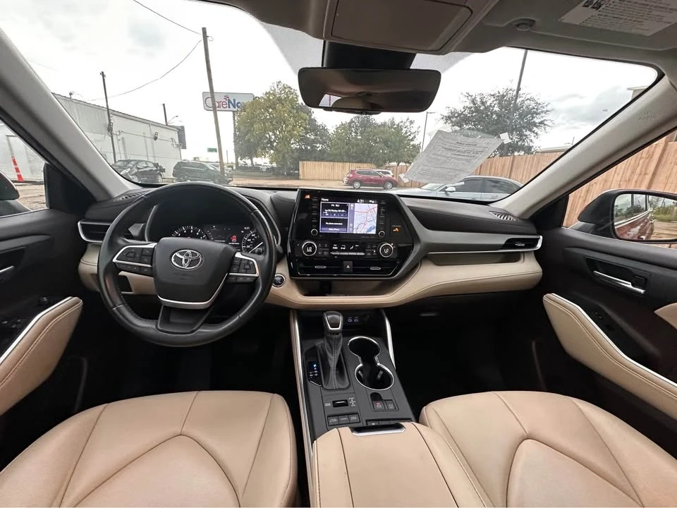 2021 Toyota Highlander - Image 5 of 6