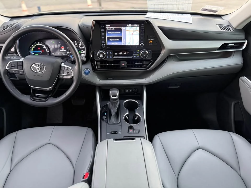 2021 Toyota Highlander - Image 12 of 20
