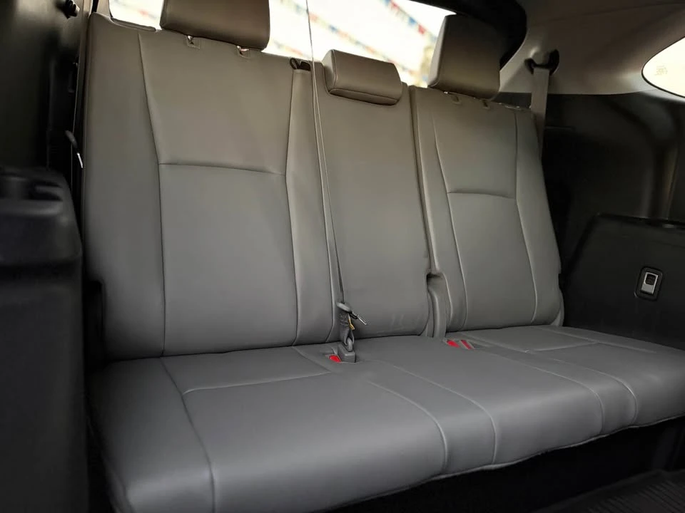 2021 Toyota Highlander - Image 19 of 20