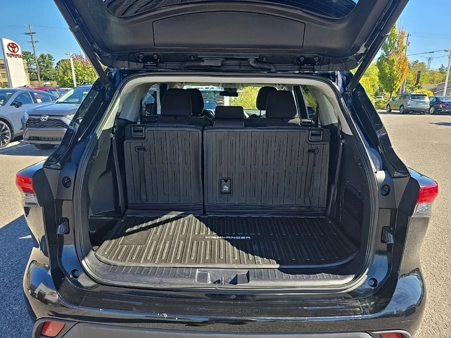 2021 Toyota Highlander - Image 3 of 4