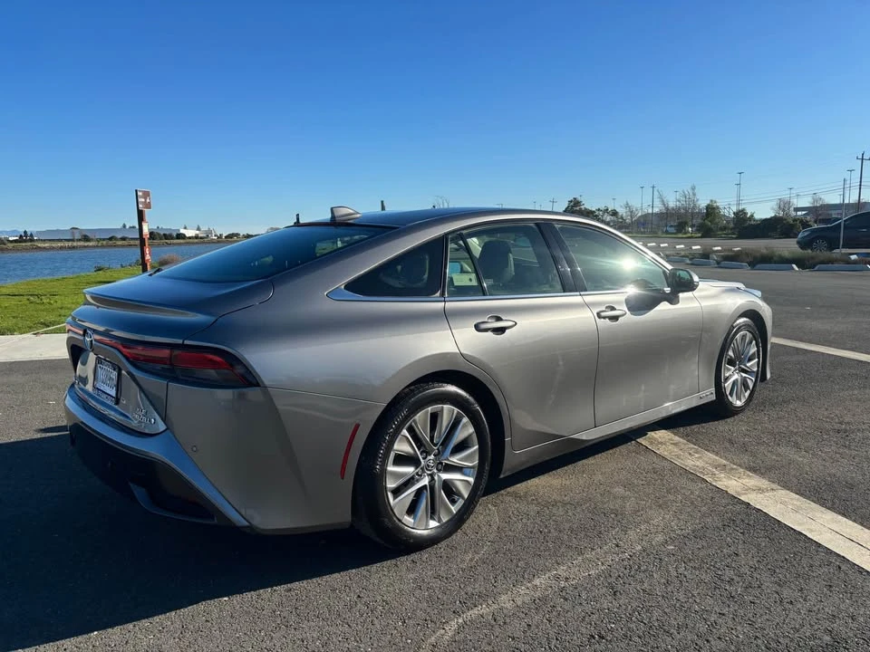 2021 Toyota Mirai - Image 3 of 10