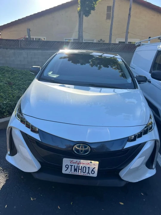2021 Toyota Prius 4th Gen - Image 4 of 7