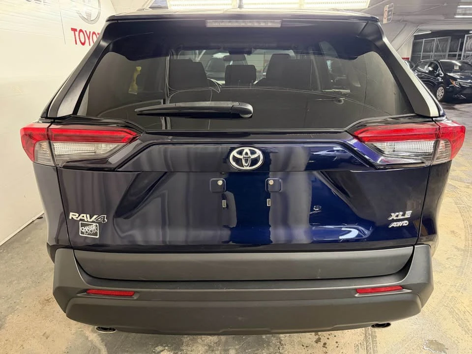 2021 Toyota RAV4 5th Gen - Image 4 of 16