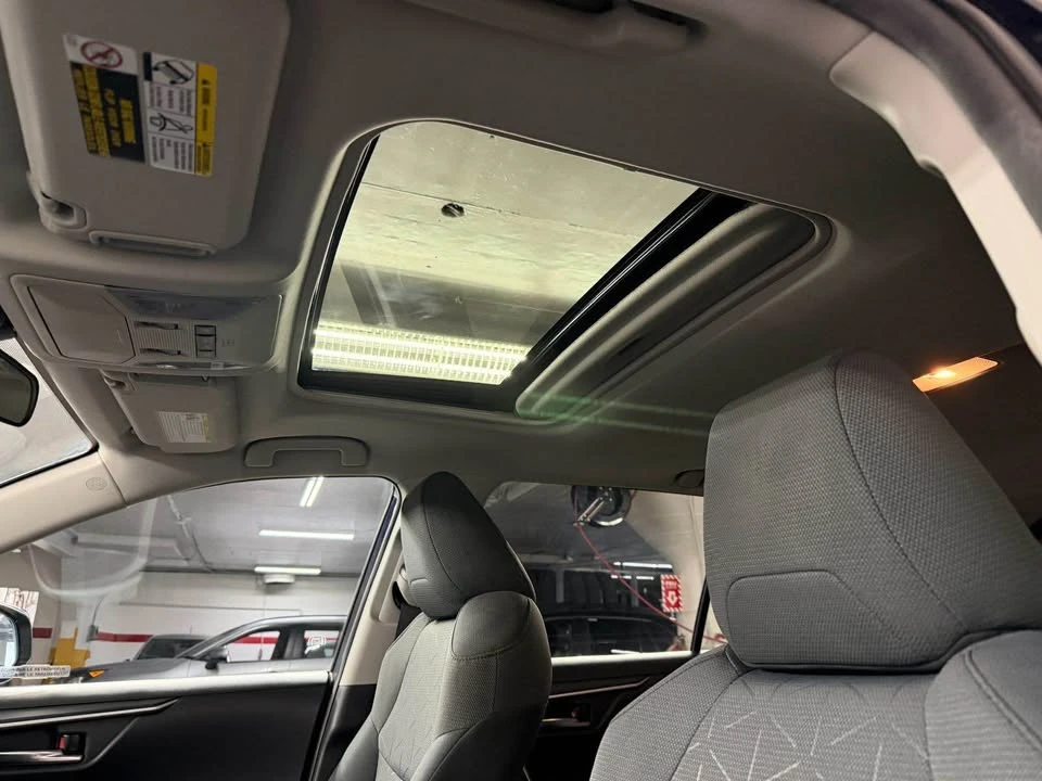 2021 Toyota RAV4 5th Gen - Image 12 of 16