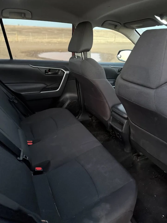 2021 Toyota RAV4 5th Gen - Image 14 of 17