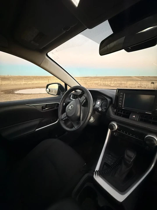 2021 Toyota RAV4 5th Gen - Image 15 of 17