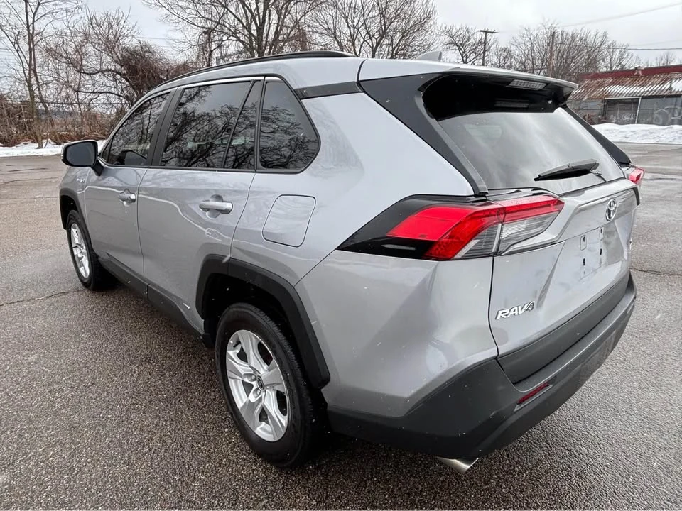 2021 Toyota RAV4 5th Gen - Image 6 of 12