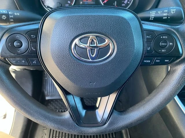 2021 Toyota RAV4 5th Gen - Image 16 of 19