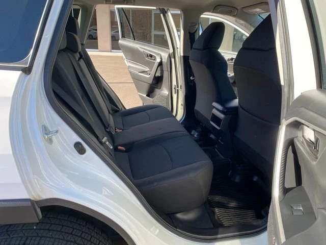 2021 Toyota RAV4 5th Gen - Image 12 of 19