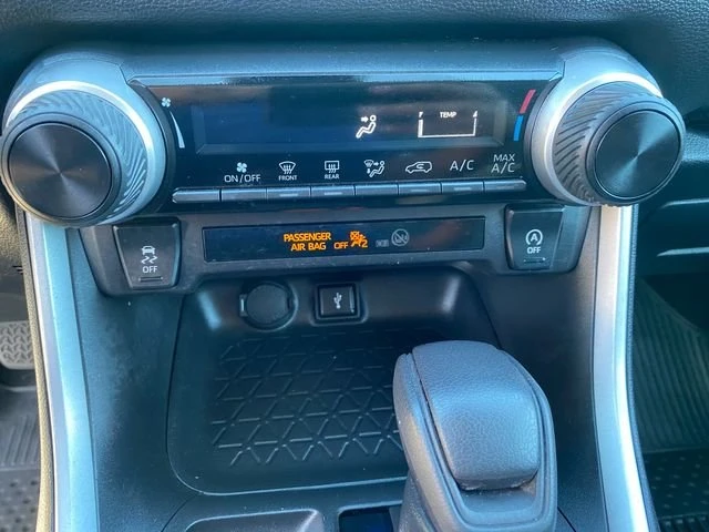 2021 Toyota RAV4 5th Gen - Image 19 of 19