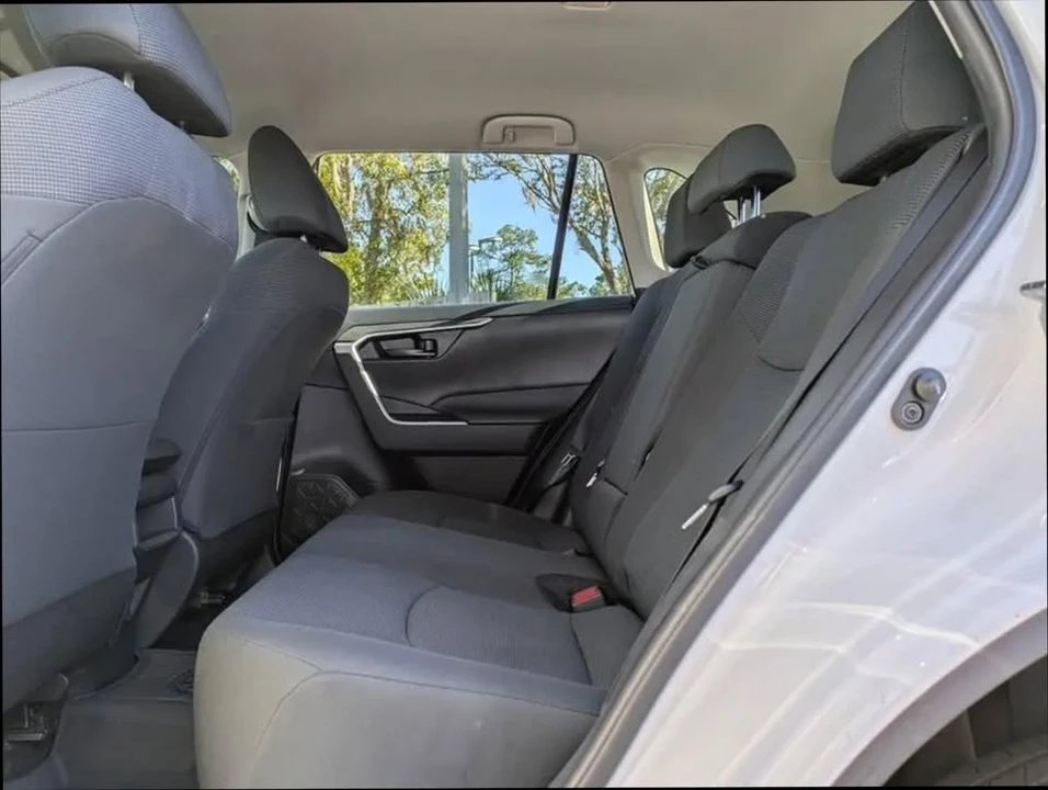 2021 Toyota RAV4 5th Gen - Image 12 of 19