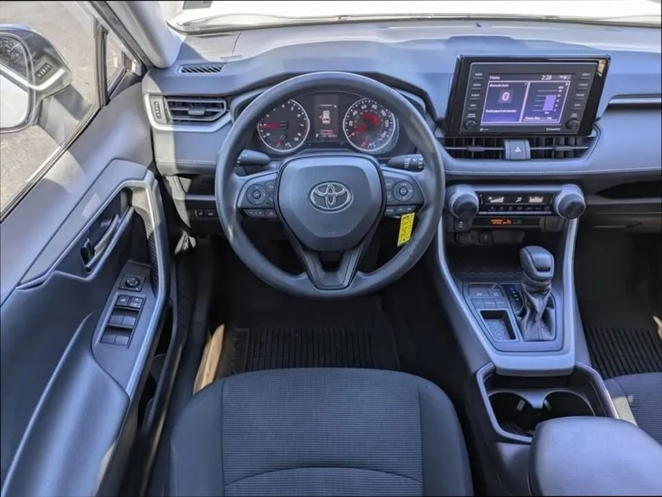 2021 Toyota RAV4 5th Gen - Image 13 of 19