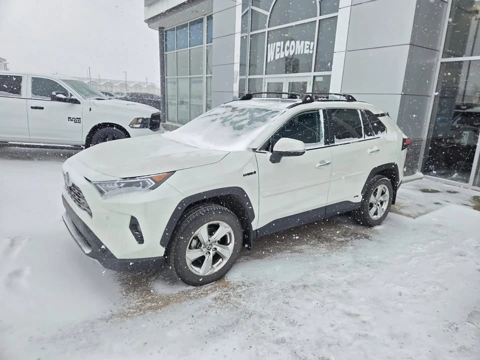 2021 Toyota RAV4 5th Gen - Image 7 of 17