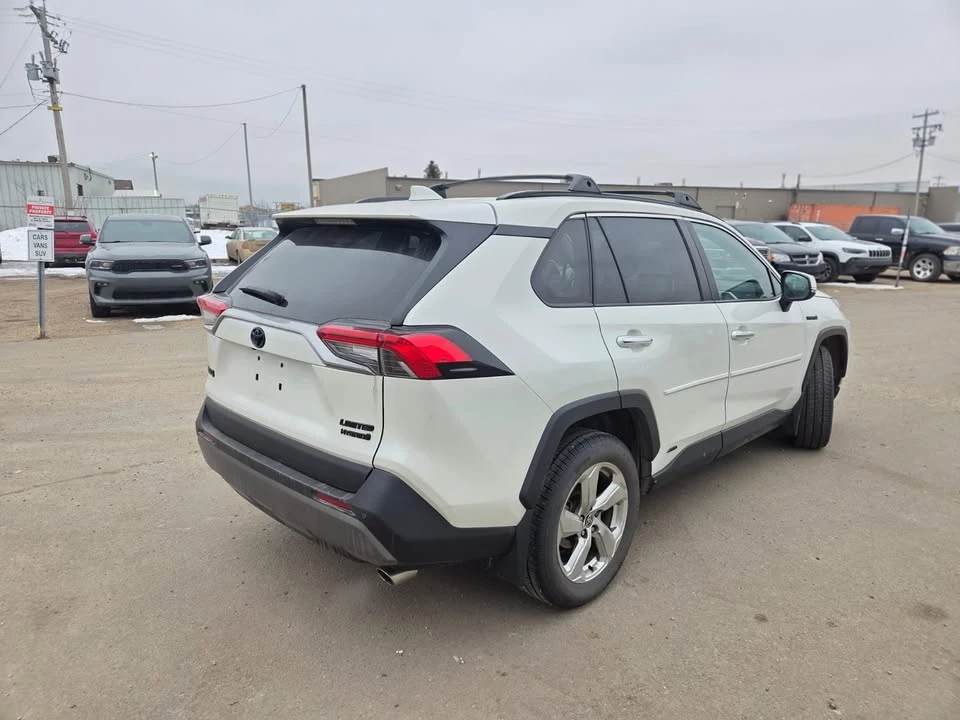 2021 Toyota RAV4 5th Gen - Image 4 of 17