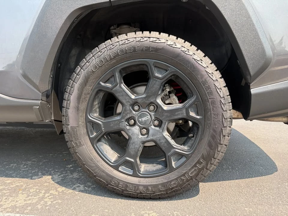 2021 Toyota RAV4 5th Gen - Image 7 of 20