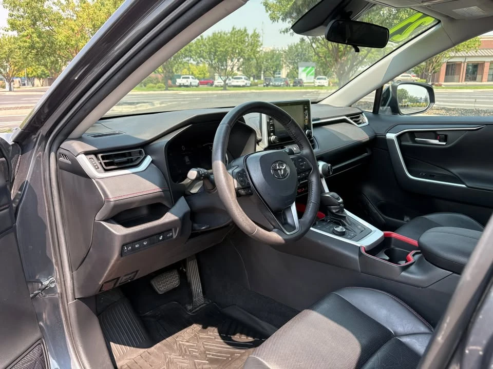2021 Toyota RAV4 5th Gen - Image 8 of 20