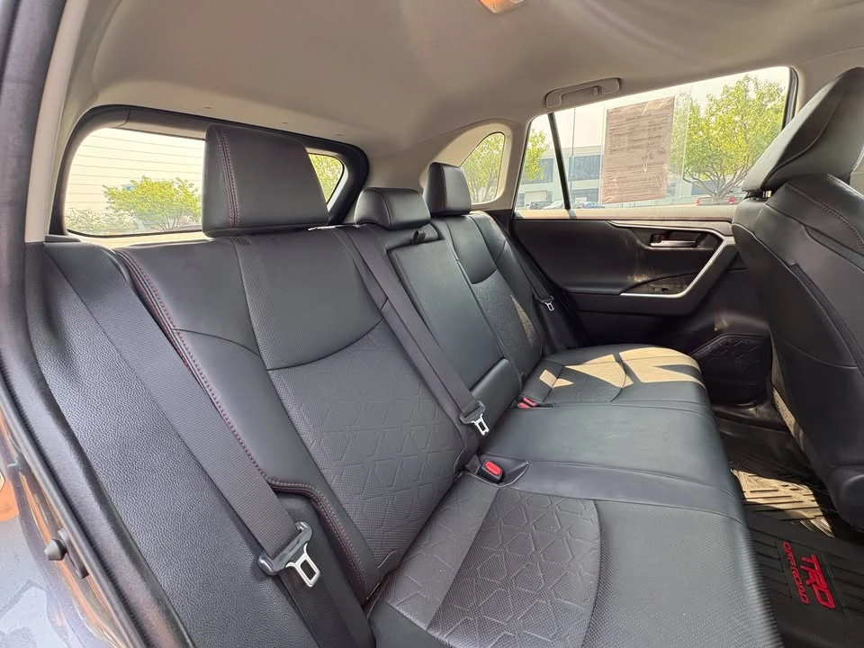 2021 Toyota RAV4 5th Gen - Image 14 of 20