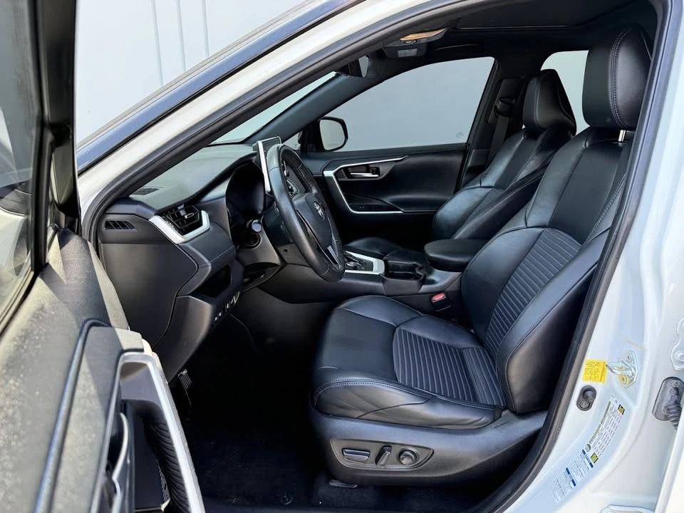 2021 Toyota RAV4 5th Gen - Image 11 of 20