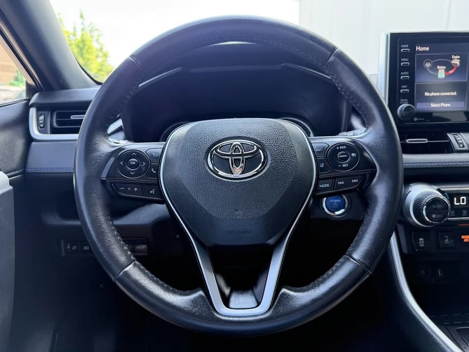 2021 Toyota RAV4 5th Gen - Image 17 of 20