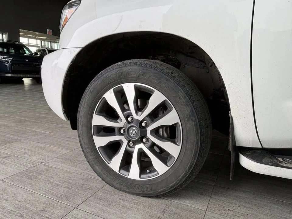 2021 Toyota Sequoia 2nd Gen - Image 4 of 20