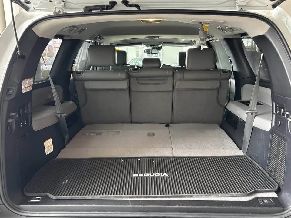 2021 Toyota Sequoia 2nd Gen - Image 10 of 20