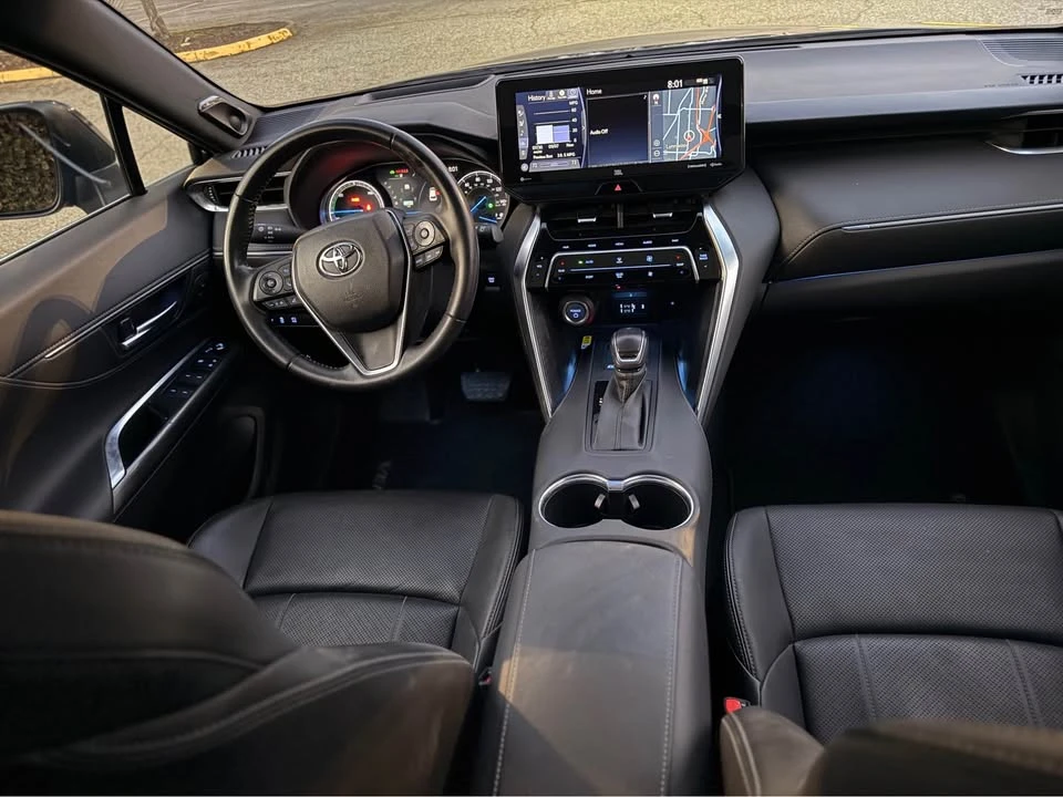 2021 Toyota Venza - Image 18 of 18