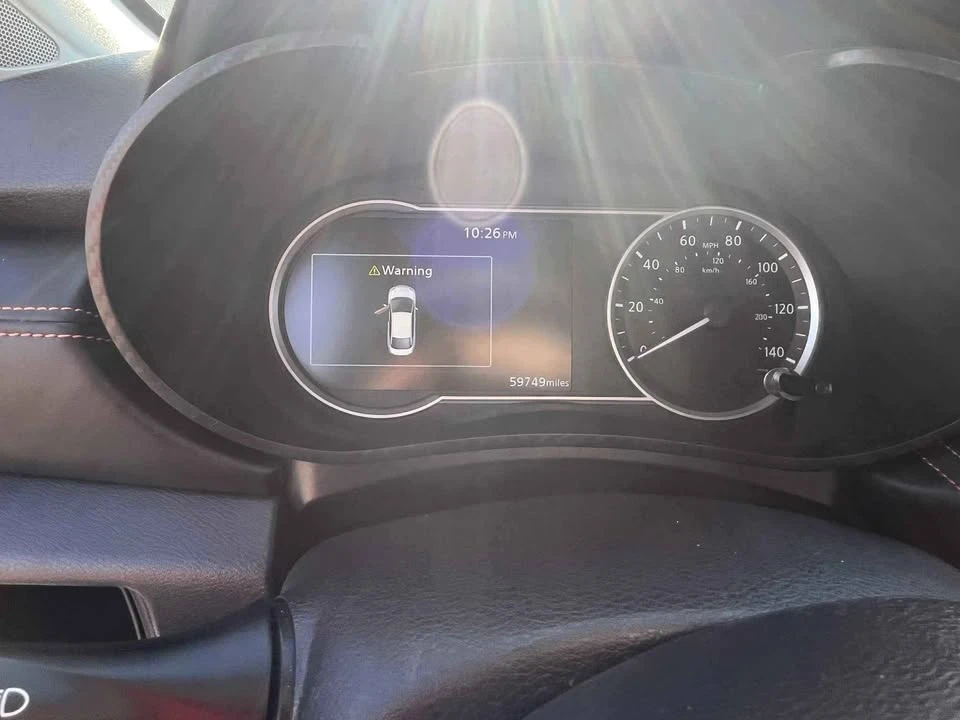 2021 Toyota Venza - Image 5 of 6