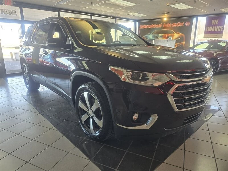 2021 Chevrolet Traverse - Image 3 of 4
