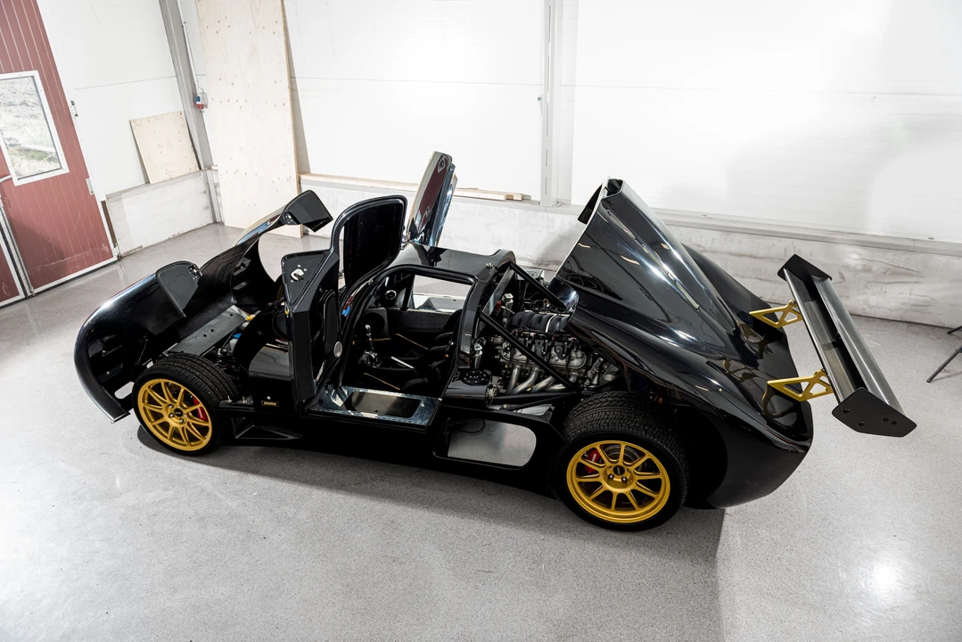 2021 Ultima - Image 10 of 31