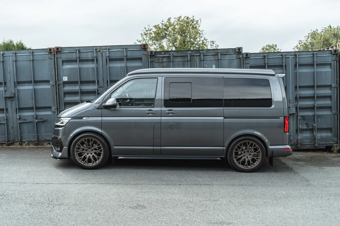 2021 Volkswagen EuroVan - Image 9 of 31