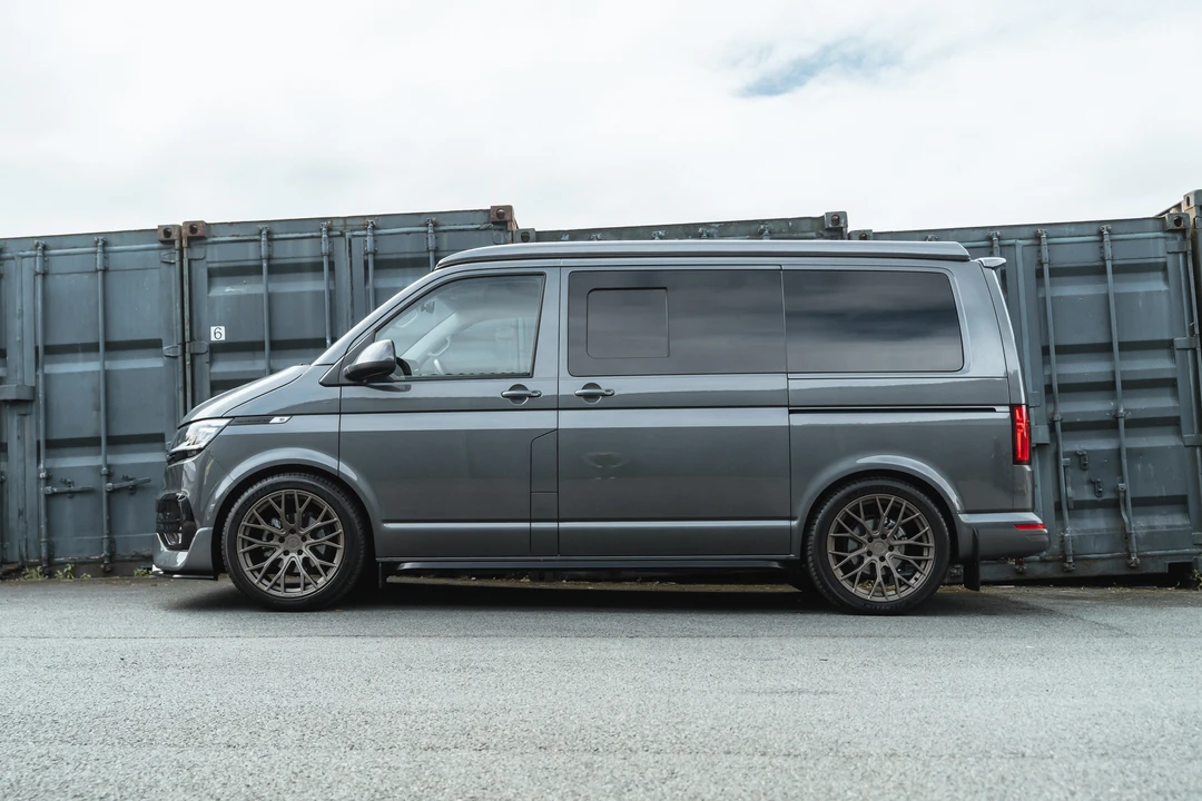 2021 Volkswagen EuroVan - Image 17 of 31