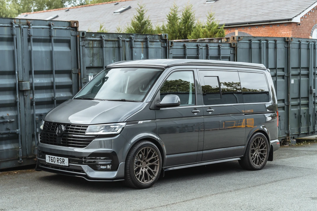 2021 Volkswagen EuroVan - Image 2 of 31