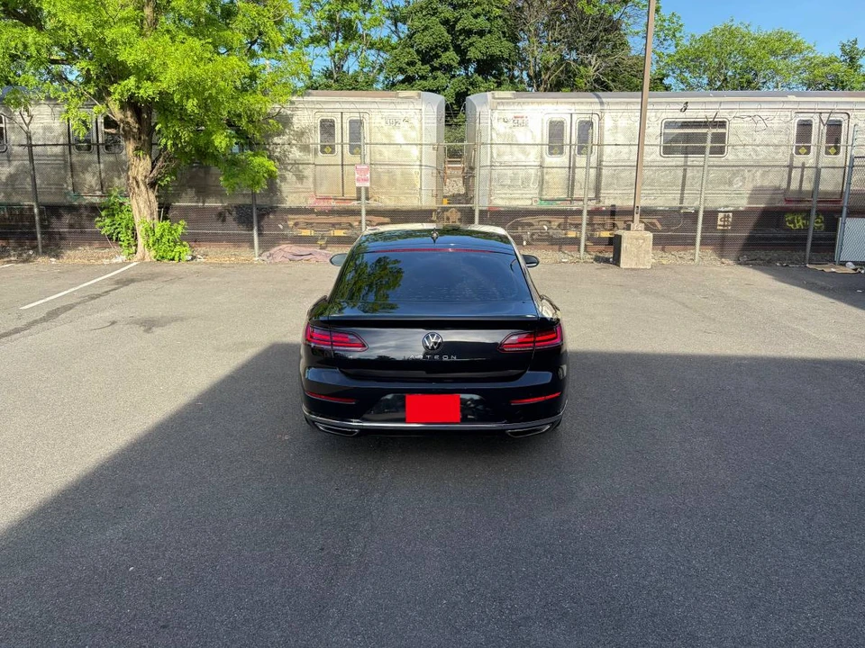 2021 Volkswagen Arteon - Image 8 of 19