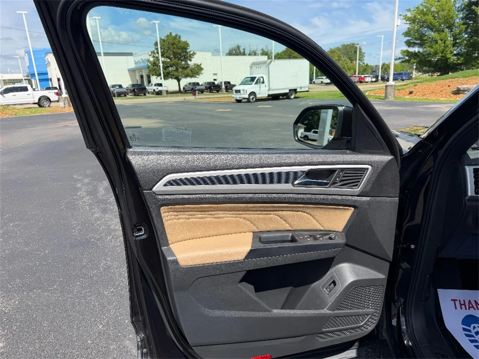 2021 Volkswagen Atlas - Image 29 of 31
