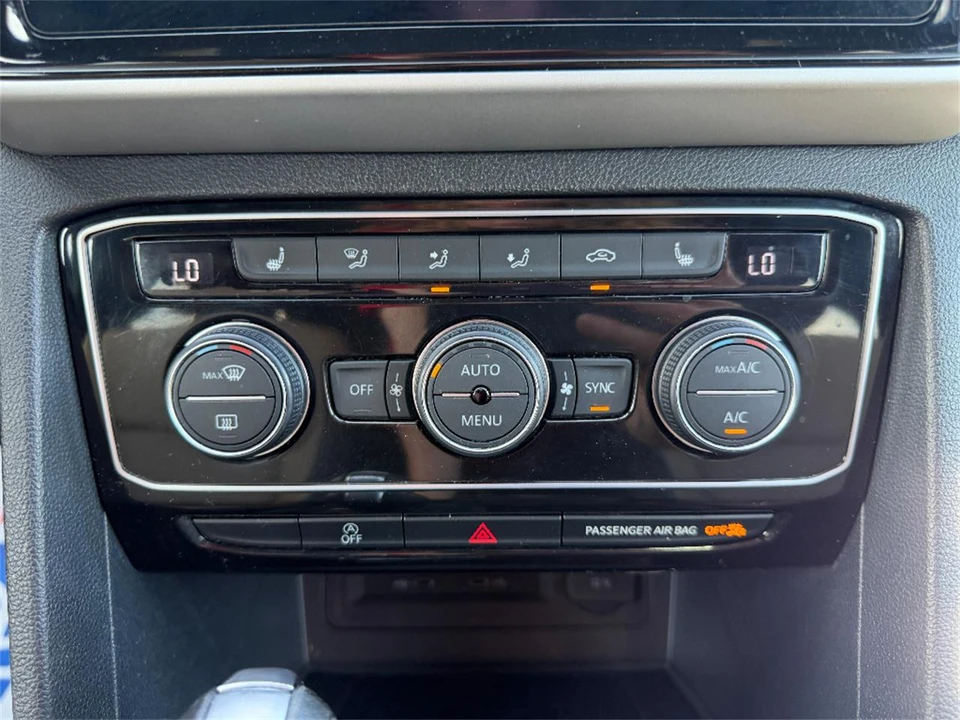 2021 Volkswagen Atlas - Image 26 of 31