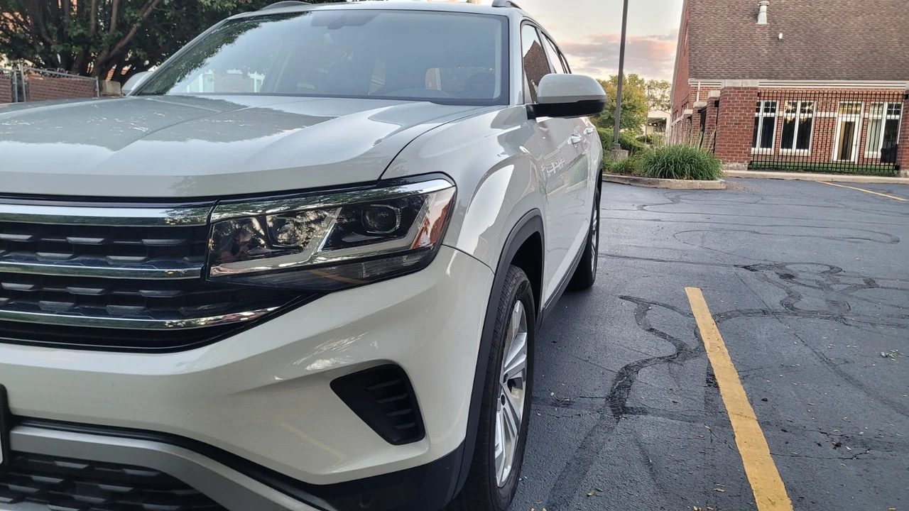 2021 Volkswagen Atlas - Image 15 of 21