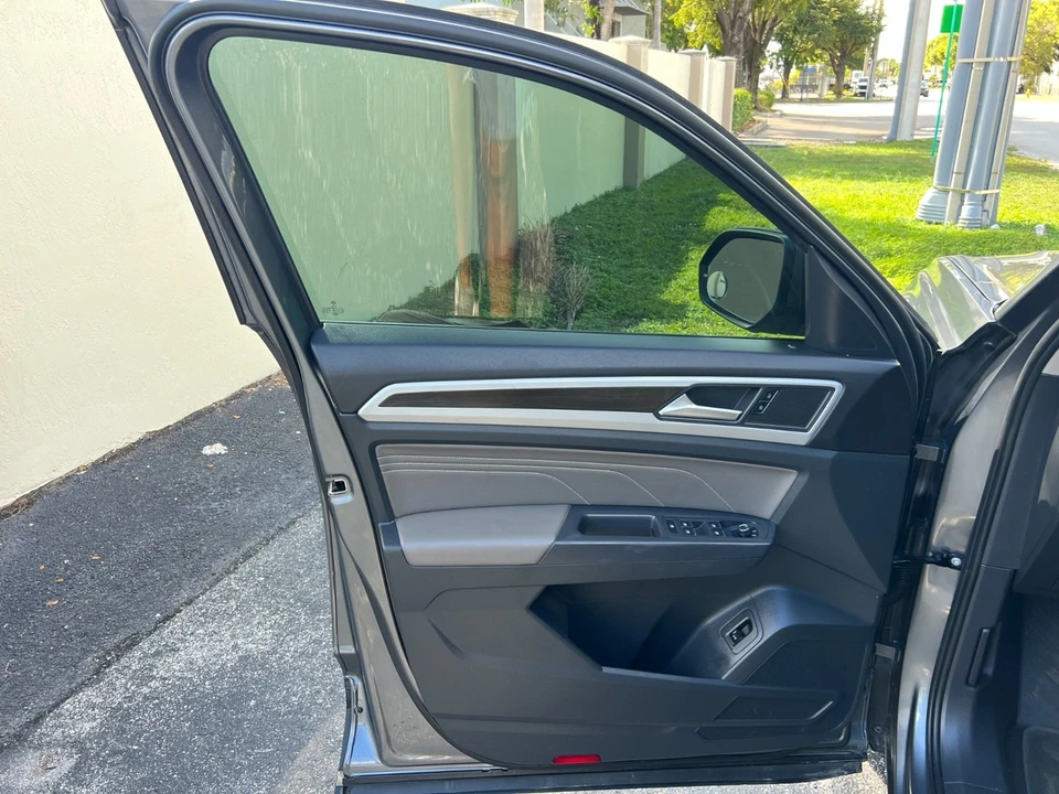 2021 Volkswagen Atlas - Image 14 of 21