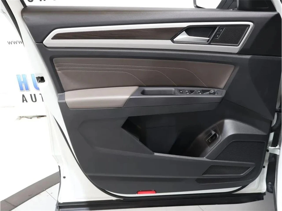 2021 Volkswagen Atlas - Image 10 of 31