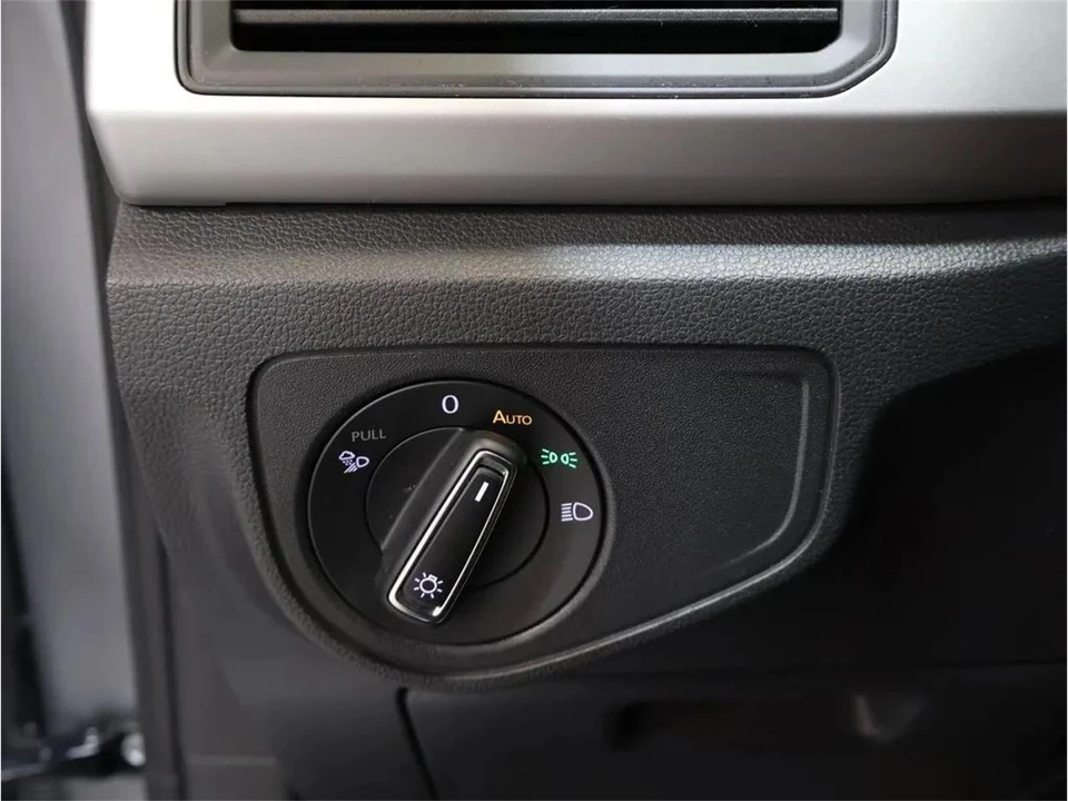 2021 Volkswagen Atlas - Image 13 of 31