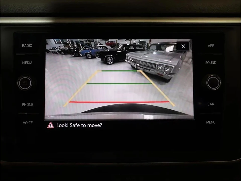 2021 Volkswagen Atlas - Image 18 of 31