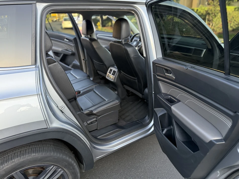 2021 Volkswagen Atlas - Image 16 of 19