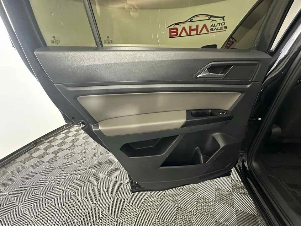 2021 Volkswagen Atlas - Image 17 of 21