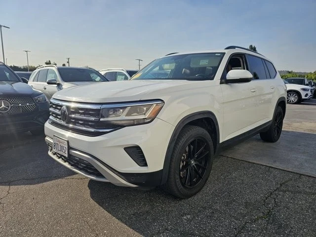 2021 Volkswagen Atlas - Image 2 of 11