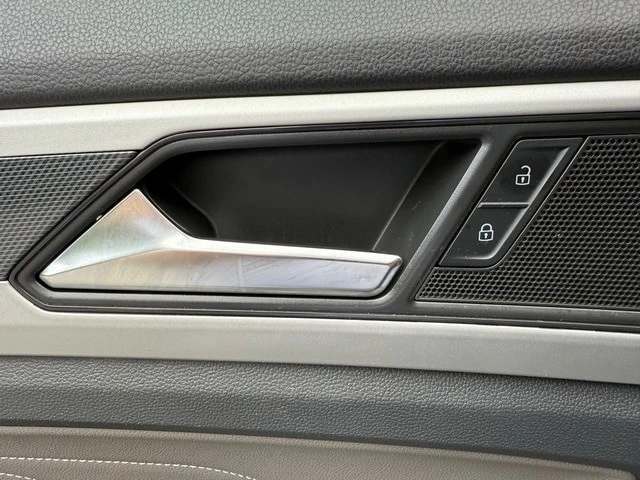 2021 Volkswagen Atlas - Image 12 of 21