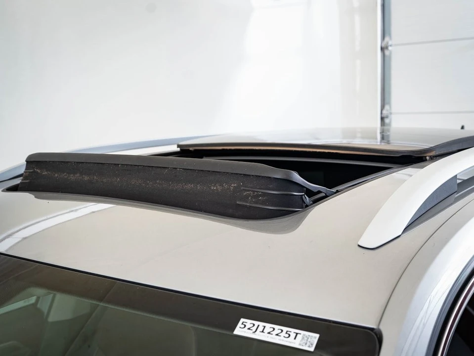 2021 Volkswagen Atlas - Image 14 of 21