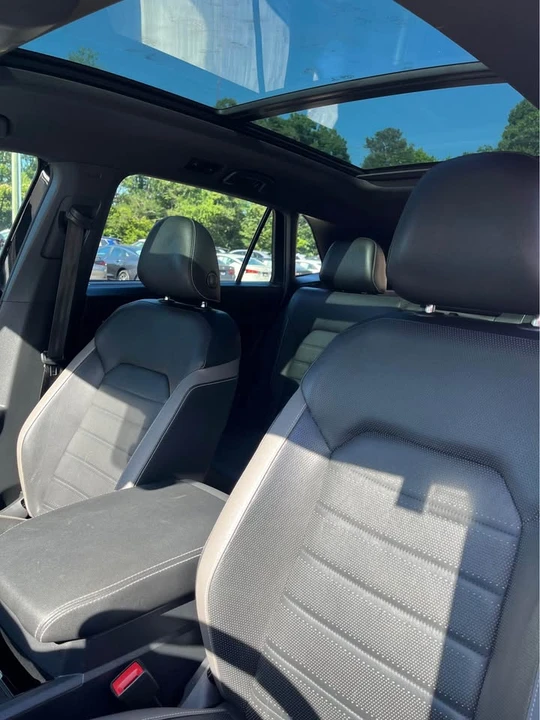 2021 Volkswagen Atlas - Image 8 of 9