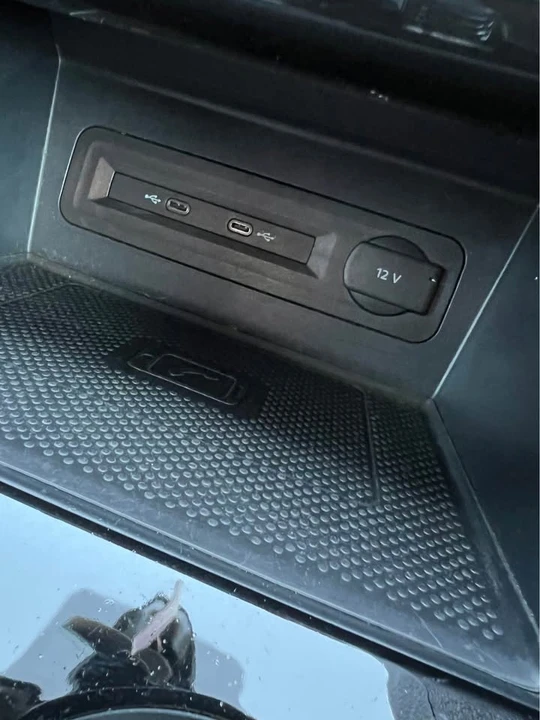 2021 Volkswagen Atlas - Image 8 of 12